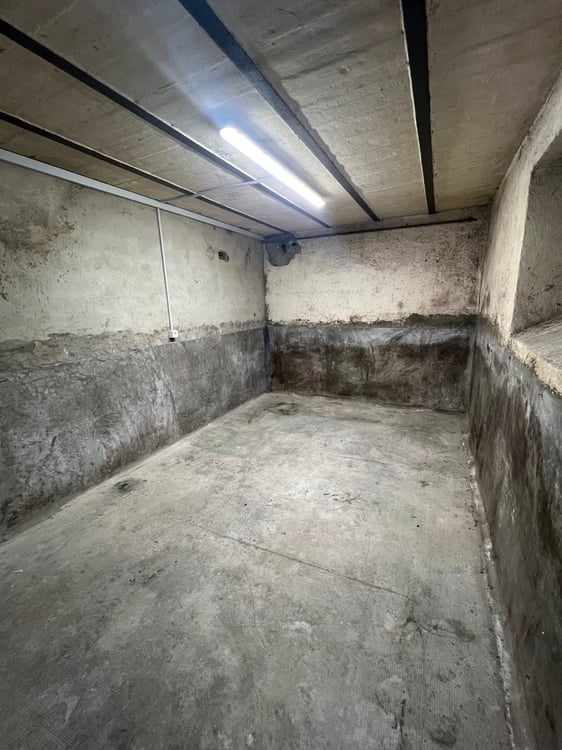 Local commercial avec espace de stockage au cœur de Neuchâtel 1