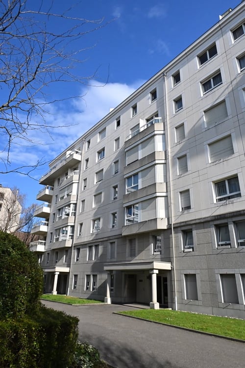 Bel appartement de 1.5 pièces avec vue panoramique à Genève 19