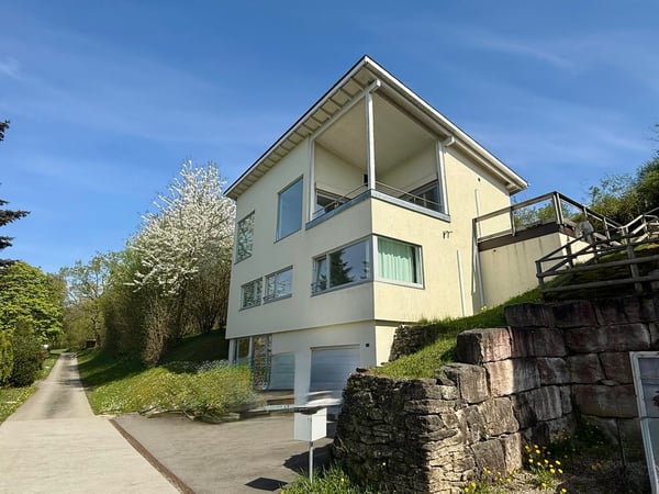 Spacieuse villa bénéficiant de calme et d'une très belle intimité 17
