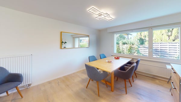 Maison individuelle lumineuse de 4.5 pièces sur un niveau à Fontaines NE 4