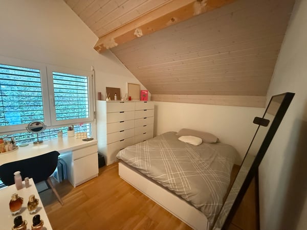 Maison de 2 unités (5.5 & 2.5 pièces) à Laténa, Saint-Blaise 12
