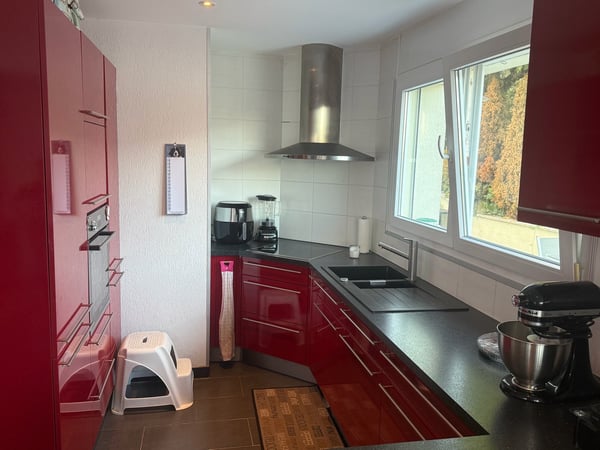 Maison de 2 unités (5.5 & 2.5 pièces) à Laténa, Saint-Blaise 9
