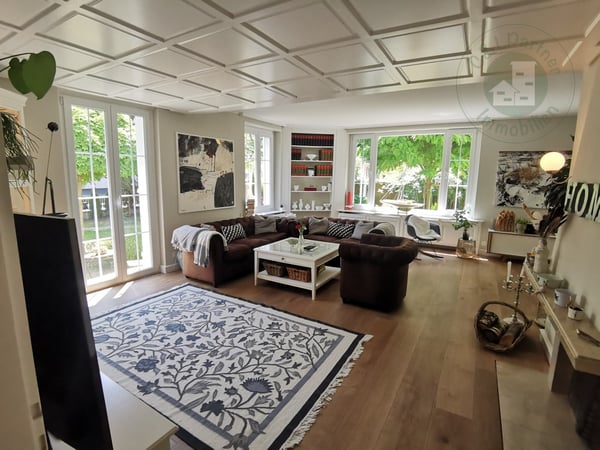 Fantastisches Herrschaftshaus mit Wohnungen und Gewerbe