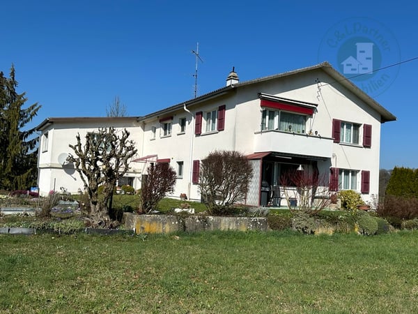 Ihre neue zentral, naturnahe 1-Zimmer OG-Wohnung 1