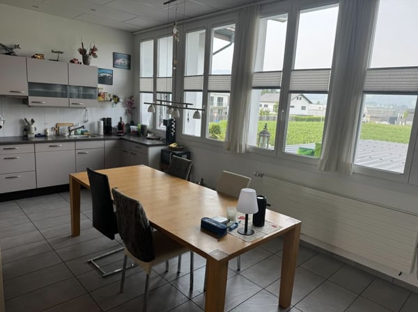 Raum für Familien und Visionen - Einfamilienhaus mit moderner Loft und grosszügiger Infrastruktur 10