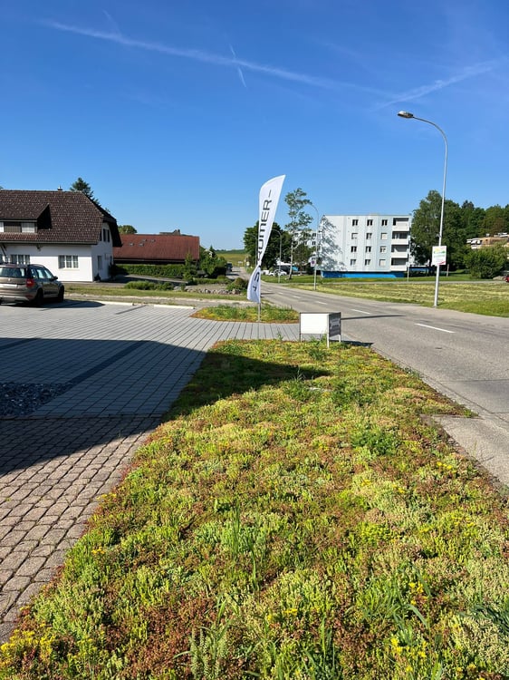 Aussenparkplatz zu vermieten! 2