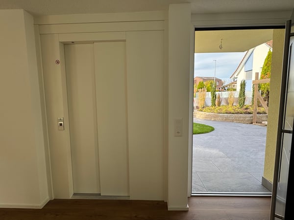 Erstvermietung: Exklusiv saniertes EFH mit Lift und Charme 13