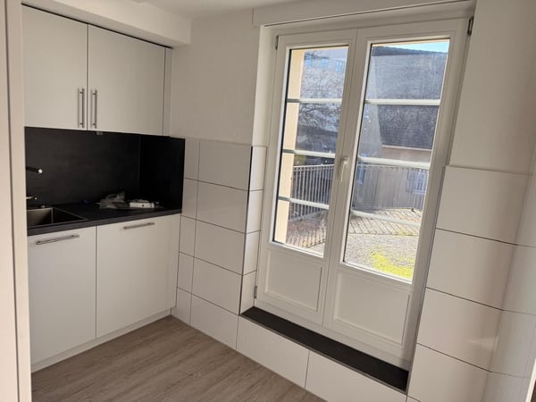 Charmante 1.5-Zimmer-Wohnung mit grosser Terrasse in Laufenburg 8