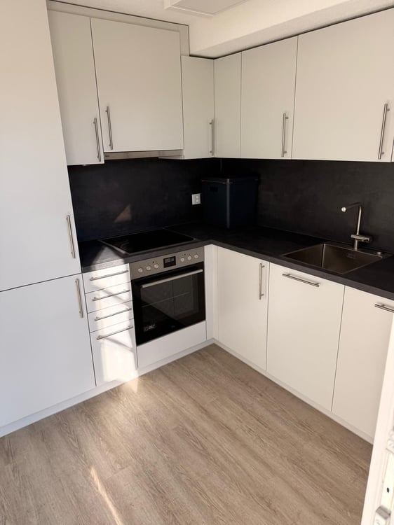 Charmante 1.5-Zimmer-Wohnung mit grosser Terrasse in Laufenburg 7