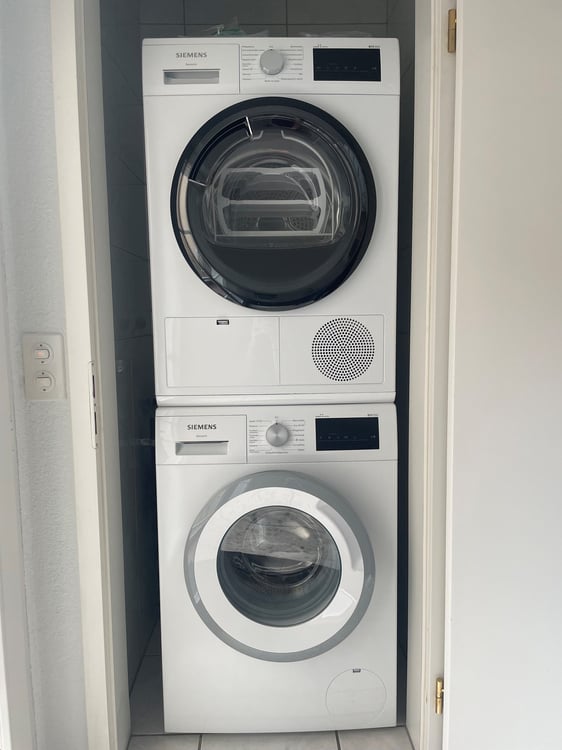 4.5 bzw. 4.5 Zimmer-Maisonette-Wohnung mit grosser Gemeinschaftsterrasse 9