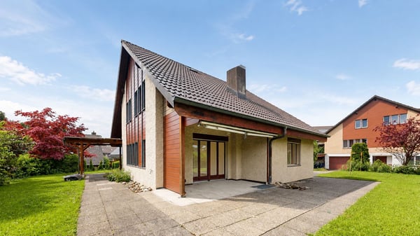 Freistehendes 5.5-Zimmer-Einfamilienhaus in Volketswil 2