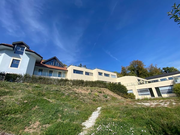 Complexe d’exception de 1’900 m² – Idéal pour fondation, centre de loisirs ou institution 3