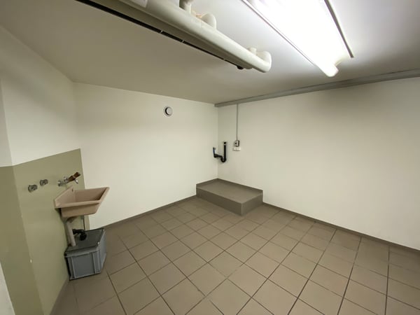 Ladenlokal an Marktgasse mit grossem Schaufenster 11