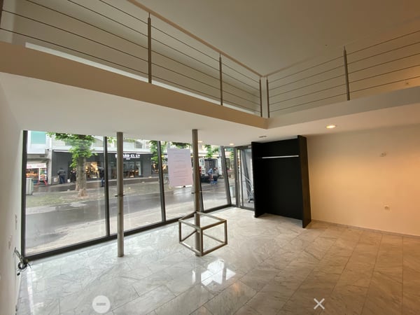 Ladenlokal an Marktgasse mit grossem Schaufenster 3