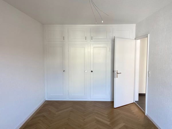 1.5-Zi-Wohnung im 3. OG nähe Bahnhof Biel 12