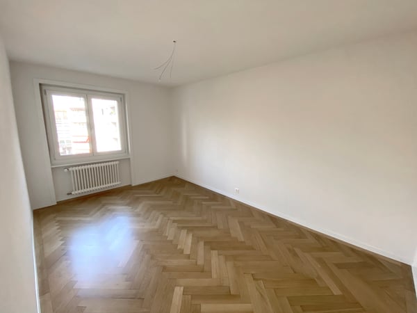 1.5-Zi-Wohnung im 3. OG nähe Bahnhof Biel 11