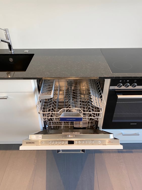 1.5-Zi-Wohnung im 3. OG nähe Bahnhof Biel 8