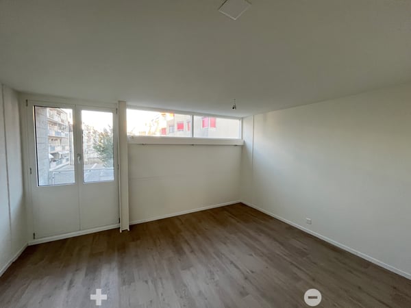 Sanierte 4.5-Zi-Whg mit Terrasse und Balkon 5