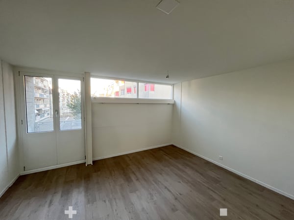 Sanierte 3.5-Zi-Whg mit Terrasse und Balkon 5