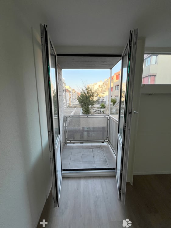 Sanierte 4.5-Zi-Whg mit Terrasse und Balkon 6