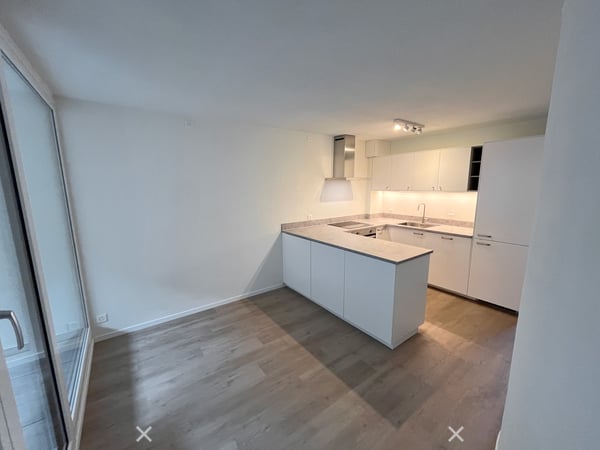 Sanierte 3.5-Zi-Whg mit Terrasse und Balkon 2