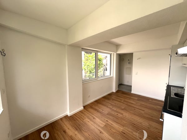 Saniertes Wohnstudio an schöner Hanglage im Quartier Beaumont 4