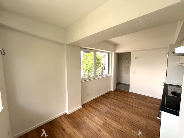 Saniertes Wohnstudio an schöner Hanglage im Quartier Beaumont 4