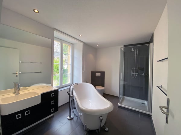 Helle 4.5 Zi-Wohnung nähe Altstadt 1