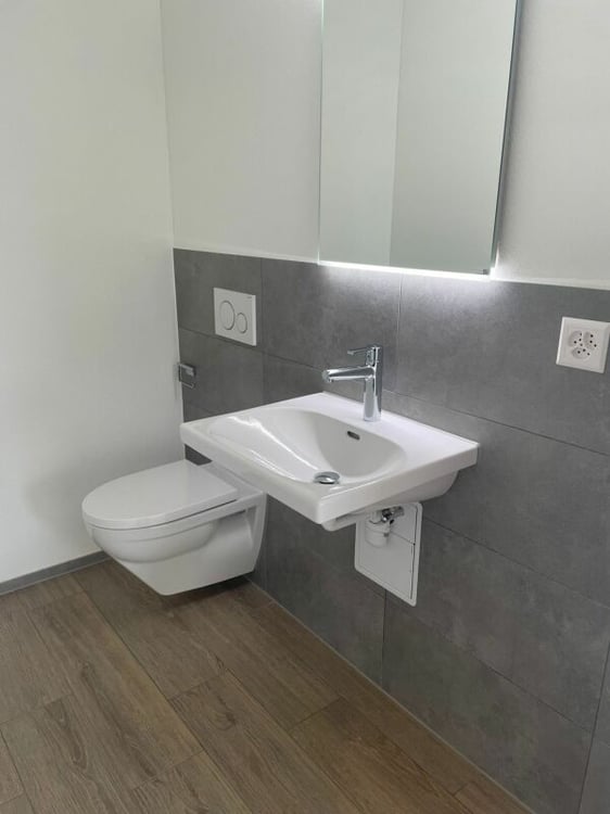 MFH 2.5 Zimmerwohnung Attika Hofackerweg 20 6