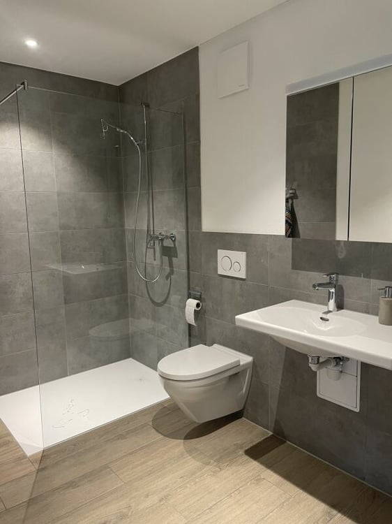 MFH 3.5 Zimmerwohnung im EG links Hofackerweg 22 (22.01) 8