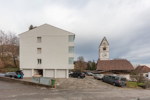 Schöne Wohnung in ruhigem Quartier 12