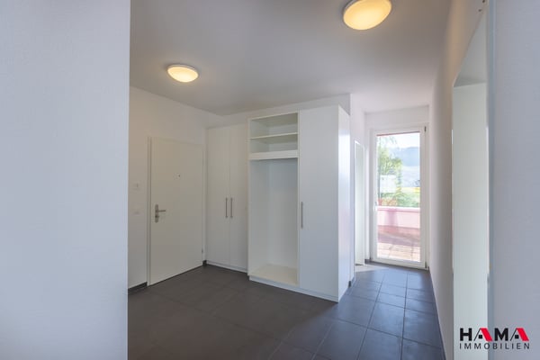 Wunderschöne 3-5 - Zimmer-Attikawohnung 12