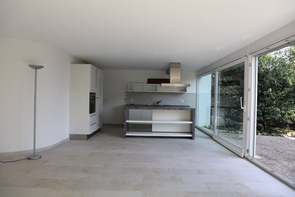 Moderne Erdgeschosswohnung mit grossem Sitzplatz 5