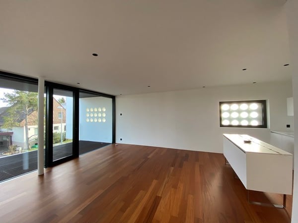 attraktive / moderne 2½-Zimmerwohnung 3
