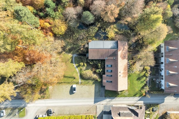 Multifunktionales Gebäude oder Bauland für Wohnnutzung 1