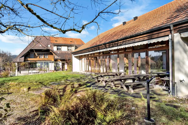 Multifunktionales Gebäude oder Bauland für Wohnnutzung 8