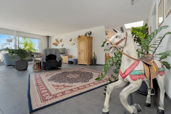 Modernes Attikawohnen im Zentrum von Bolligen 11