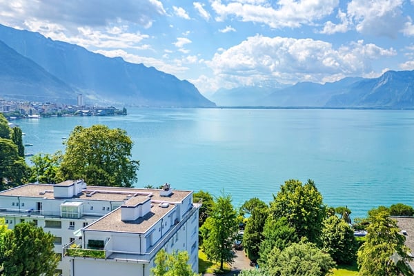 Appartement de 2.5 pcs profitant d'une vue splendide à deux pas du Lac 10
