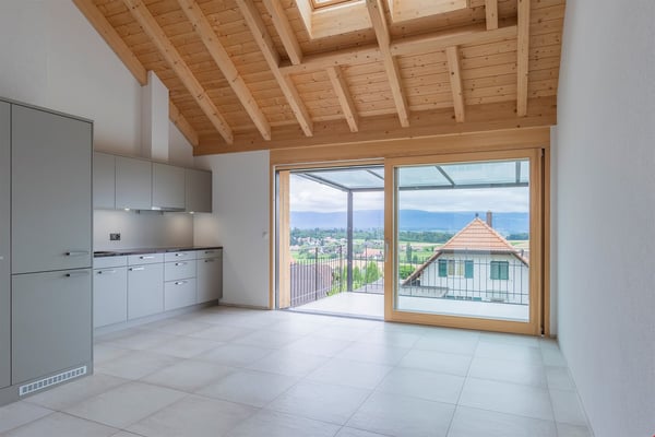 Sonnige Dachwohnung mit Galerie ***Fernsicht*** 2