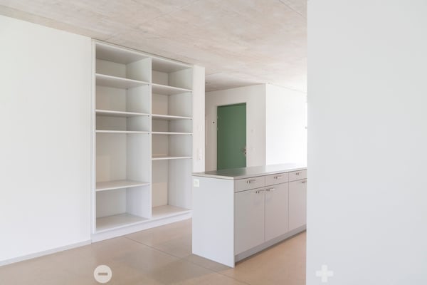 Moderne 3.5-Zimmer-Wohnung mit Balkon im Quartier Les Amis, Biel/Bienne 6