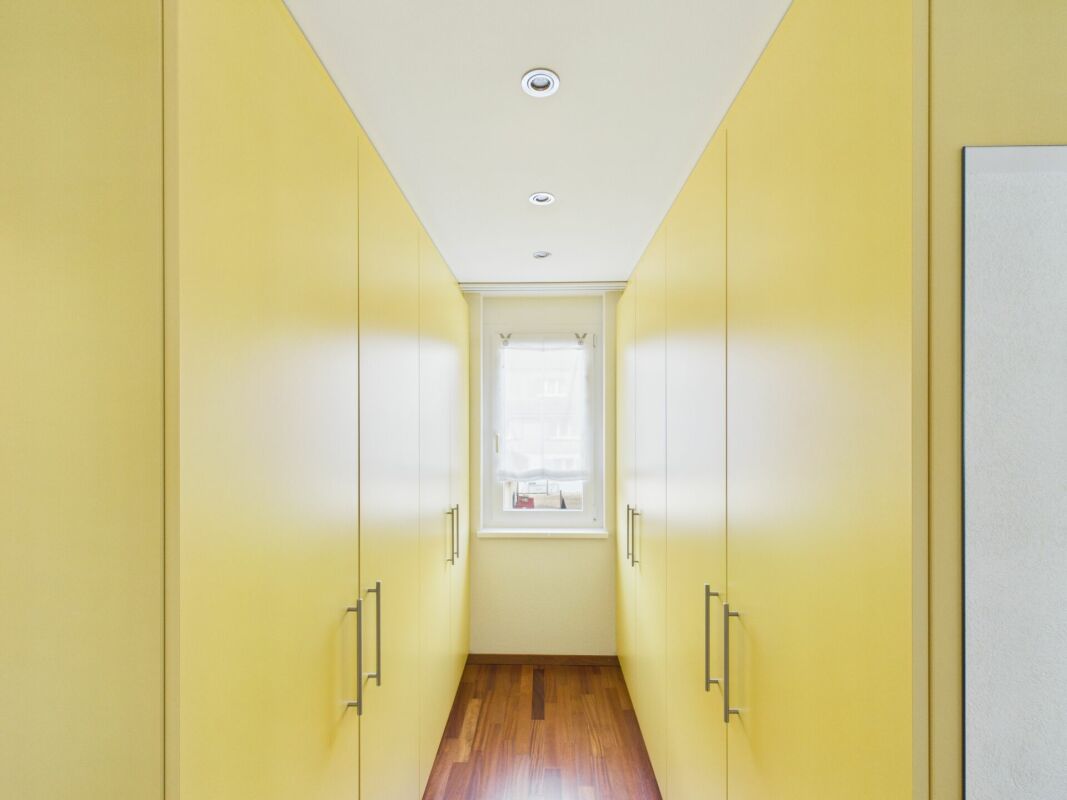 Grosszügige Designwohnung mit zwei Balkonen und stilvollem Wohnambiente