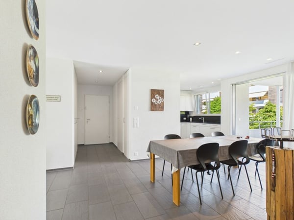 Schöne und gepflegte 3.5- Zimmerwohnung 7