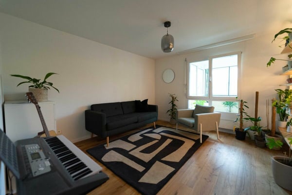 Grosszügige 4½-Zimmer-Wohnung mit Wintergarten und zwei Tiefgaragenplätzen 6
