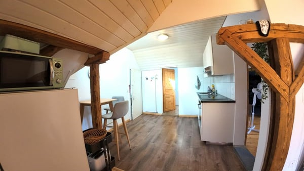 Idyllische 3-Zimmer Dachwohnung 10