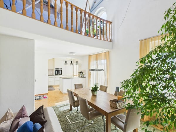 3.5 Zimmer Wohnung in 3-Familienhaus