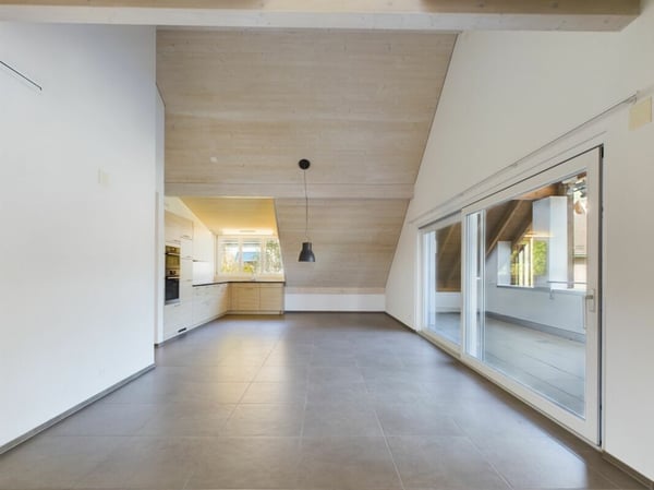 Dachwohnung am Südhang mit Weitblick 4