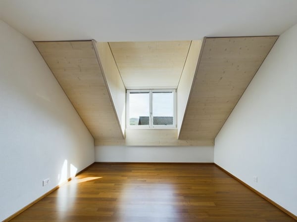 Dachwohnung am Südhang mit Weitblick 8
