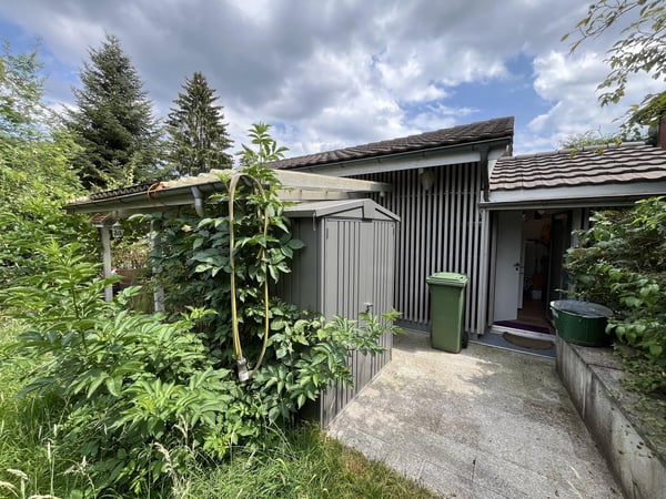 Kleinhaus (2.5 Zimmer, neuwertig) mit Garten an idyllischer Lage im Feriendorf Walde (mit Freibad). 21