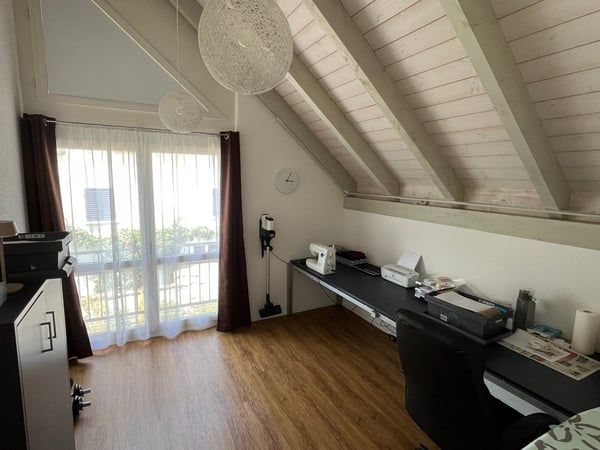 Stilvolles, ruhig gelegenes 6.5-Zimmer-Einfamilienhaus. 23