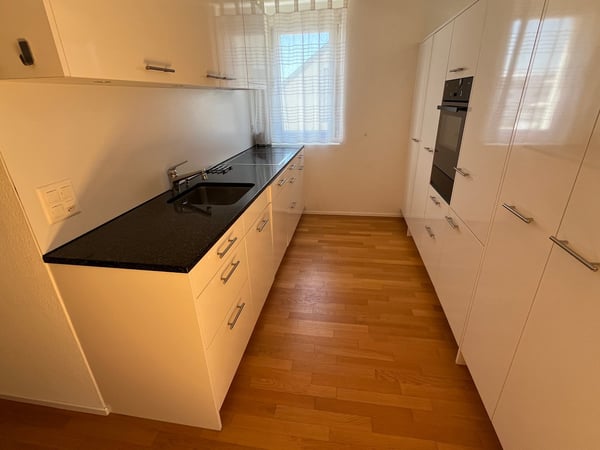 4.5-Zimmer-Maisonette-Wohnung mit viel Charme und grossem Balkon. 6